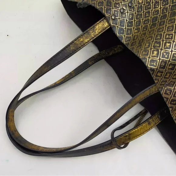 SOLD- Bottega Veneta Intrecciomirage Tote Bag - Picture 5 of 9